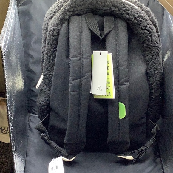 Herschel black backpack NWT main image 5